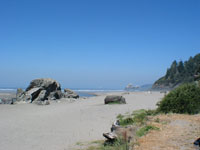 Moonstone beach with bouldering problem right on the beach